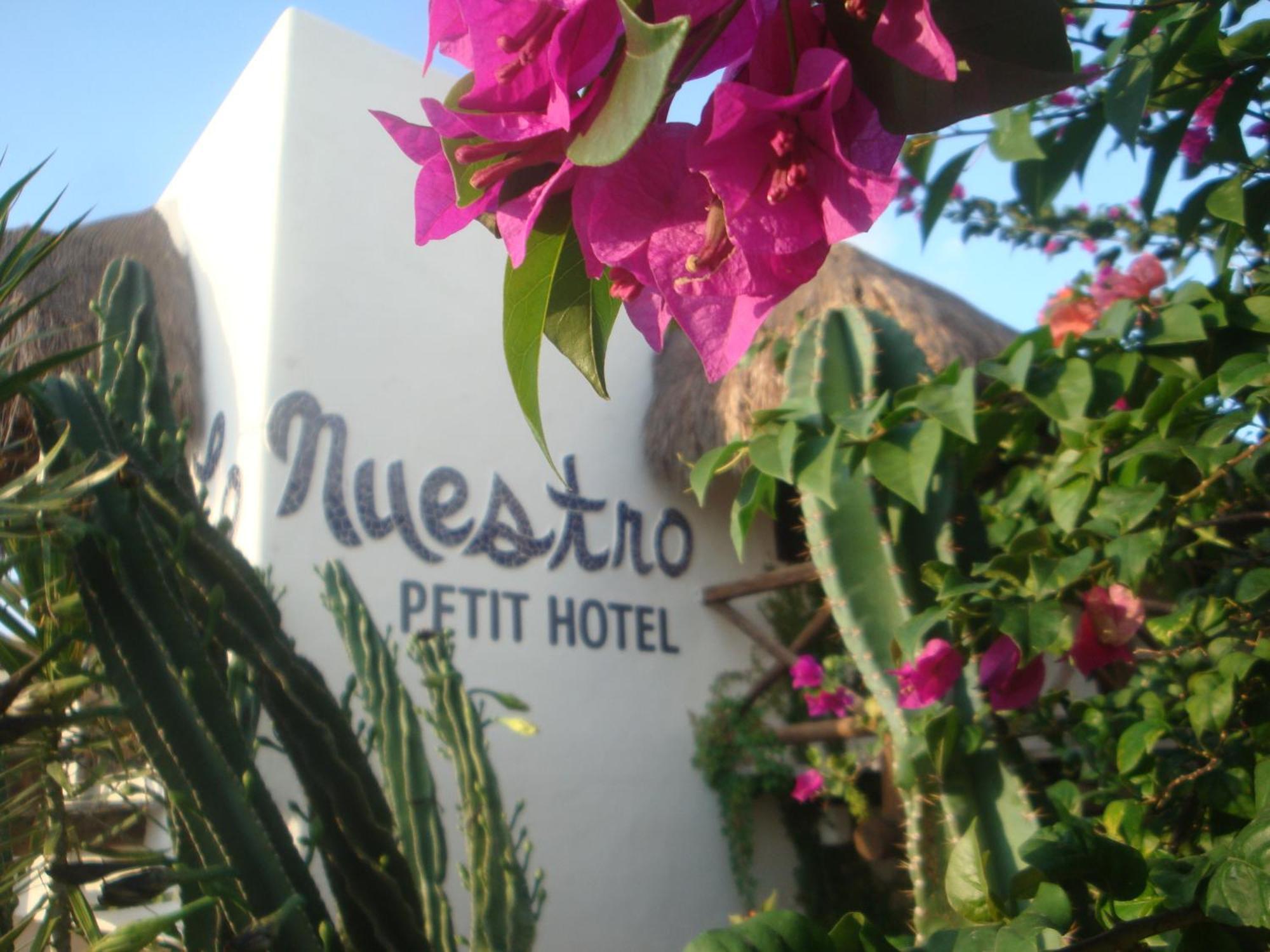 Lo Nuestro Petit Hotel Tulum Dış mekan fotoğraf